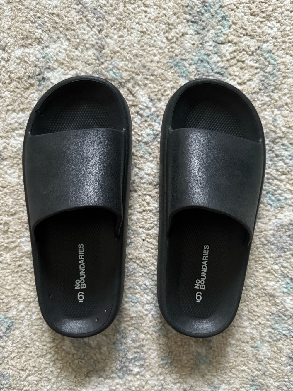 No Boundaries Black Casual Slide Sandal